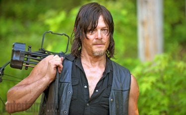 The Walking Dead: Norman Reedus nella prima foto della sesta stagione