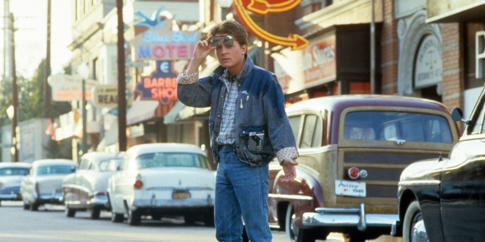Ritorno al futuro: Michael J. Fox in una scena del film