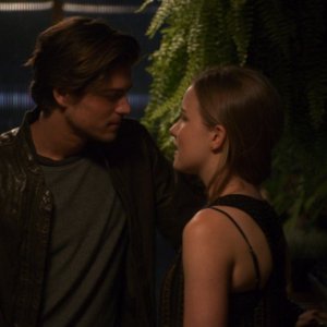 Scream: Willa Fitzgerald e Amadeus Serafini in Red Roses