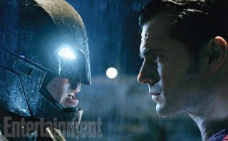 Batman v Superman: Dawn of Justice - Faccia a faccia tra Henry Cavill e Ben Affleck