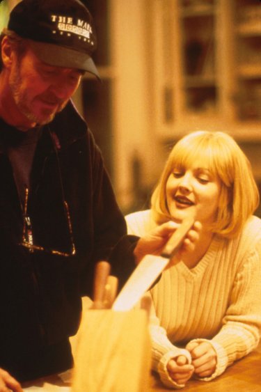 Scream: Wes Craven e Drew Barrymore sul set del primo film