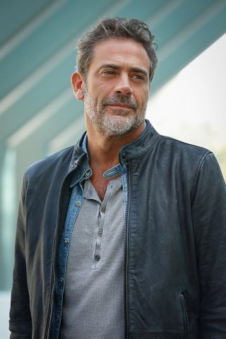 Extant: Jeffrey Dean Morgan interpreta J.D. Richter in Change Scenario