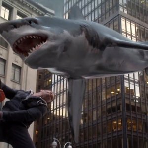 Sharknado - una scena del film