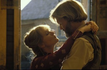 I cancelli del cielo: una romantica immagine di Isabelle Huppert e Kris Kristofferson