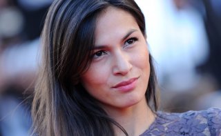 Un primo piano dell'attrice Elodie Yung