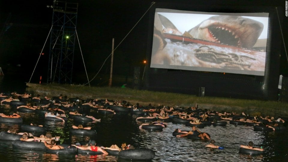 Lo Squalo, proiezione in acqua nel Texas (2015)