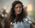 Thor: Ragnarok - Jaimie Alexander tornerà nei panni di Lady Sif?