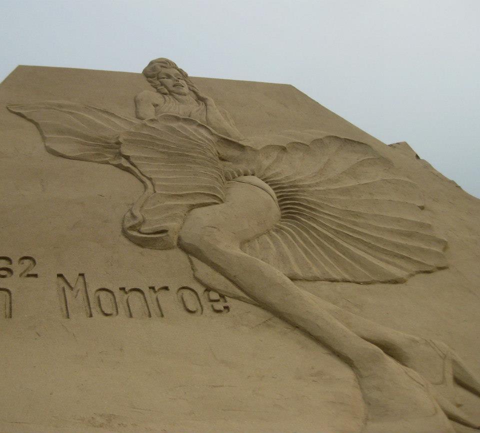 Marilyn Monroe - scultura di sabbia