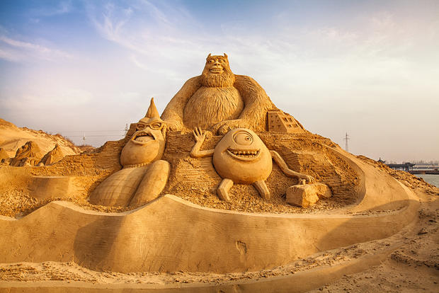 Monster & Co. scultura di sabbia
