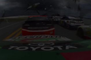 Trailer esteso - Sharknado 3: Oh Hell No!