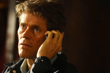 Il luogo delle ombre: Willem Dafoe in una scena del film