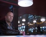 Joker - Wild Cards: Statham fa il suo gioco in una clip esclusiva