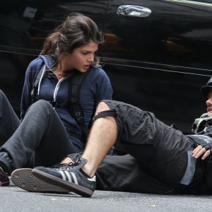 Tracers: Taylor Lautner e Marie Avgeropoulos