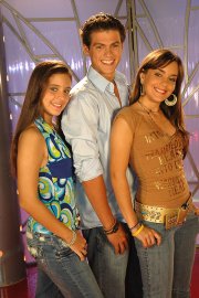 Locandina di Somos tú y yo