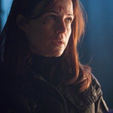 Wayward Pines: Carla Gugino in una foto tratta da Un nuovo inizio