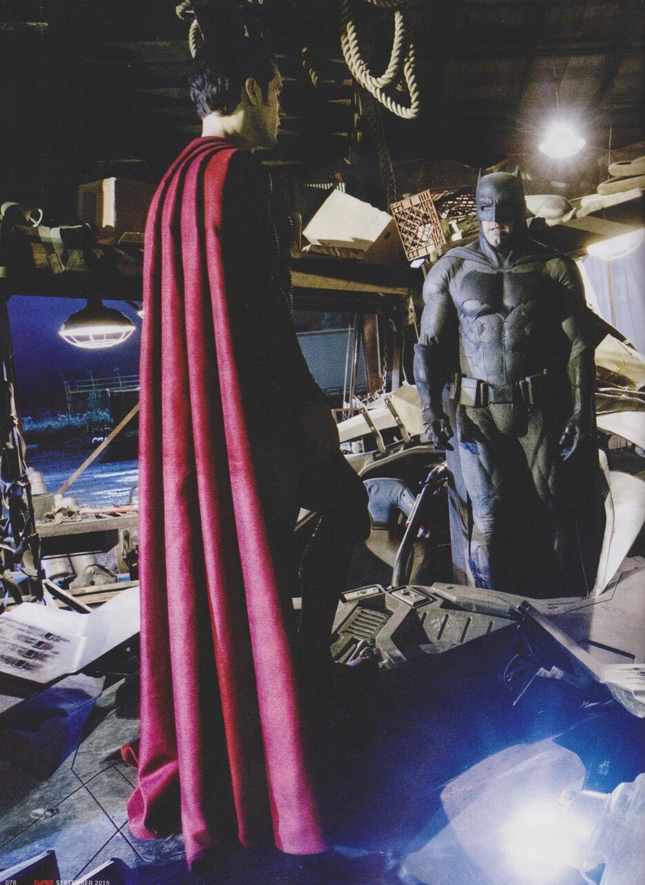 Batman v Superman: Dawn of Justice - Henry Cavill e Ben Affleck durante una pausa delle riprese