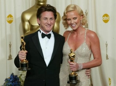 Oscar 2008: i vincitori Charlize Theron e Sean Penn