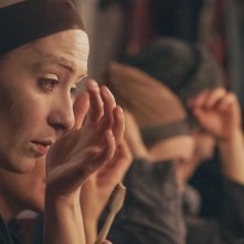 Olmo & the Seagull: Olivia Corsini si trucca prima di andare in scena