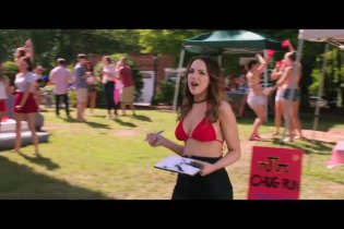 Clip 'Debbie faccio di tutto' - Come ti rovino le vacanze