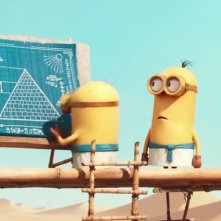 Minions: due Minion alle prese con la costruzione delle piramidi d'Egitto