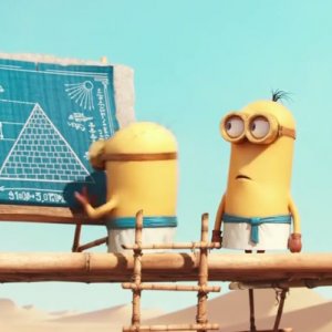 Minions: due Minion alle prese con la costruzione delle piramidi d'Egitto