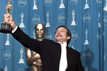 Robin Williams con la sua statuetta