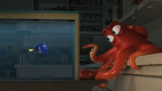 Finding Dory: la protagonista Dory insieme a Hank
