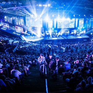Esl Esports - Counter Strike: Global Offensive Finals Live: l'arena piena di spettatori per assistere alle live game sessions