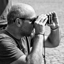 La prima luce: il regista Vincenzo Marra al lavoro sul set