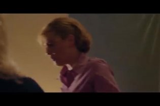 Clip 'Una famiglia in crisi' - A Blast