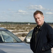 Looking for Grace: Richard Roxburgh in un momento del film