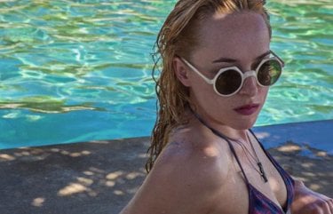 A Bigger Splash: Dakotha Johnson in un'immagine del nuovo film di Luca Guadagnino