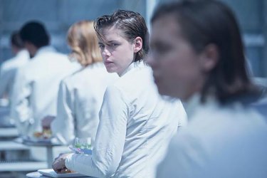 Equals: la protagonista Kristen Stewart in un'immagine del film fantascientifico
