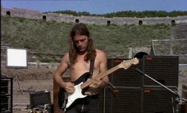 Pink Floyd: Live at Pompeii, David Gilmour in un'immagine tratta dal documentario