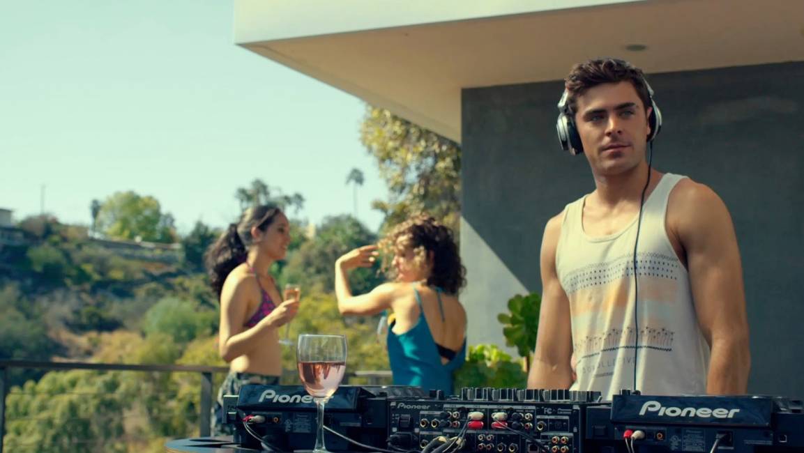 Zac Efron in una scena di We Are Your Friends