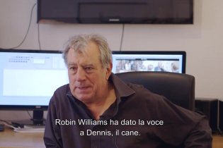 Featurette 'Il doppiaggio di Dennis' - Un'occasione da Dio