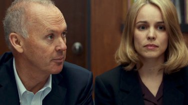 Il caso Spotlight: Michael Keaton e Rachel McAdams in un'immagine del film