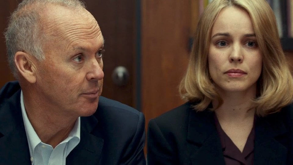 Il caso Spotlight: Michael Keaton e Rachel McAdams in un'immagine del film