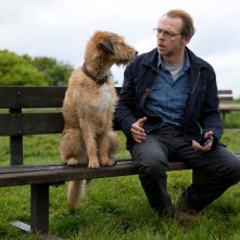 Un'occasione da Dio: Simon Pegg con il cane Mojo (Dennis nel film)
