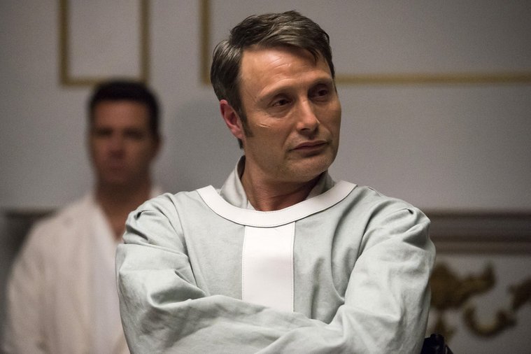 Hannibal: Mads Mikkelsen in una scena di The Number of the Beast is 666