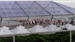 Venezia 2015: il photocall della madrina Elisa Sednaoui