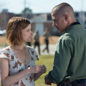 Man Down: Kate Mara e Shia Labeouf in un'immagine del film