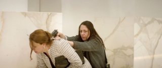 Un monstruo de mil cabezas: Jana Raluy in una scena intensa del film diretto da Rodrigo Plá