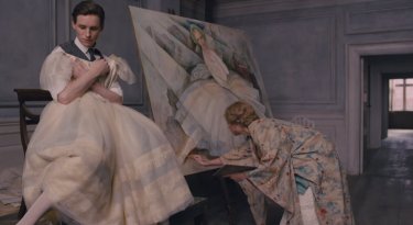 The Danish Girl: Eddie Redmayne e Alicia Vikander in un'immagine del film