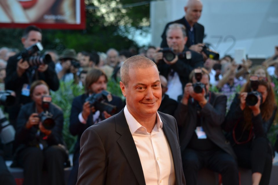 Venezia 2015: Corrado Guzzanti sul red carpet di The Bigger Splash