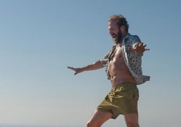 A Bigger Splash: Ralph Fiennes in una scena del film