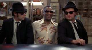 Dan Aykroyd, John Belushi e Ray Charles in The Blues Brothers