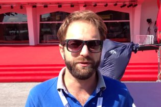 Human - Recensione Selfie