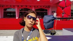 Man Down - Recensione Selfie