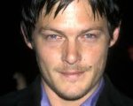 Norman Reedus di The Walking Dead vuole le vostre protesi mammarie